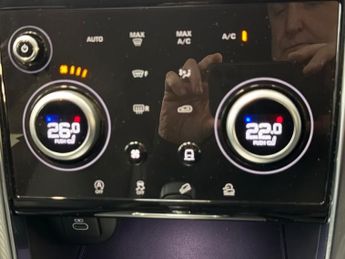 LAND ROVER DISCOVERY SPORT 2.0 D165 MHEV R-Dynamic S Plus SUV 5dr Diesel Auto 4WD Euro 6 (s