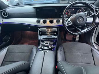 MERCEDES-BENZ E-CLASS 2.0 E200d AMG Line (Premium Plus) Saloon 4dr Diesel G-Tronic+ Eu