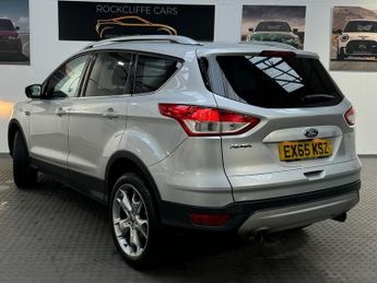 FORD KUGA 1.5T EcoBoost Titanium SUV 5dr Petrol Auto AWD Euro 6 (s/s) (182