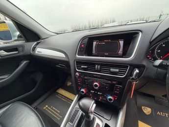 AUDI Q5 2.0 TDI SE SUV 5dr Diesel S Tronic quattro Euro 6 (s/s) (190 ps)