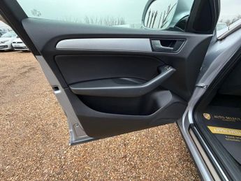 AUDI Q5 2.0 TDI SE SUV 5dr Diesel S Tronic quattro Euro 6 (s/s) (190 ps)