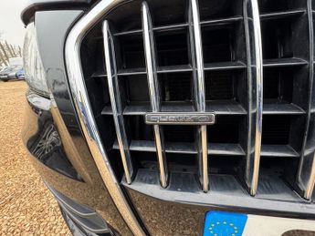 AUDI Q5 2.0 TDI SE SUV 5dr Diesel S Tronic quattro Euro 5 (s/s) (177 ps)