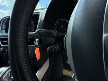 AUDI Q5 2.0 TDI SE SUV 5dr Diesel S Tronic quattro Euro 5 (s/s) (177 ps)