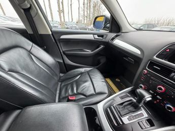 AUDI Q5 2.0 TDI SE SUV 5dr Diesel S Tronic quattro Euro 5 (s/s) (177 ps)