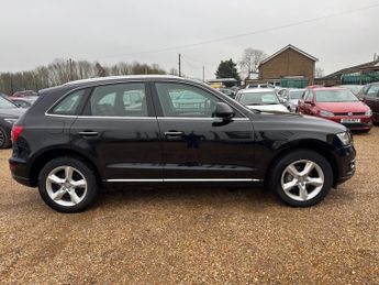 AUDI Q5 2.0 TDI SE SUV 5dr Diesel S Tronic quattro Euro 5 (s/s) (177 ps)