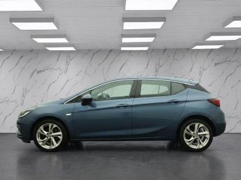 VAUXHALL ASTRA 1.6 CDTi BlueInjection SRi Hatchback 5dr Diesel Auto Euro 6 (136