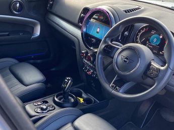 MINI COUNTRYMAN 1.5 Cooper Exclusive SUV 5dr Petrol Steptronic Euro 6 (s/s) (136