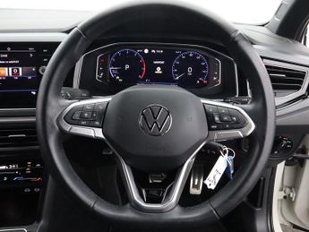 VOLKSWAGEN POLO 1.0 TSI R-Line Hatchback 5dr Petrol DSG Euro 6 (s/s) (95 ps)