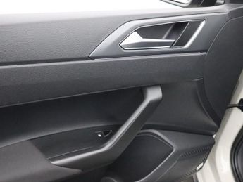 VOLKSWAGEN POLO 1.0 TSI R-Line Hatchback 5dr Petrol DSG Euro 6 (s/s) (95 ps)