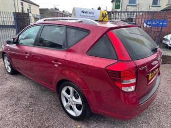 KIA CEED 1.6 CRDi 3 Sports Wagon 5dr Diesel Auto Euro 5 (113 bhp)