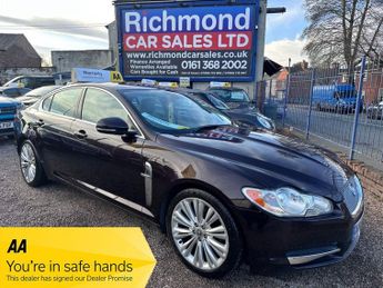 Jaguar XF 3.0d V6 Premium Luxury Saloon 4dr Diesel Auto Euro 5 (240 ps)