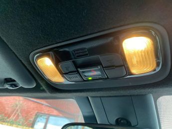 TOYOTA YARIS 1.5 VVT-h Dynamic Hatchback 5dr Petrol Hybrid E-CVT Euro 6 (s/s)