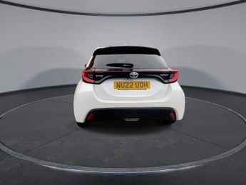 TOYOTA YARIS 1.5 VVT-h Dynamic Hatchback 5dr Petrol Hybrid E-CVT Euro 6 (s/s)