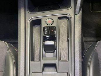 CUPRA FORMENTOR 1.4 eHybrid 12.8kWh V1 SUV 5dr Petrol Plug-in Hybrid DSG Euro 6 