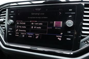 VOLKSWAGEN T-ROC 1.5 TSI EVO Black Edition SUV 5dr Petrol DSG Euro 6 (s/s) (150 p