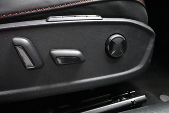 SEAT LEON 1.4 eHybrid 12.8kWh FR Sport Estate 5dr Petrol Plug-in Hybrid DS