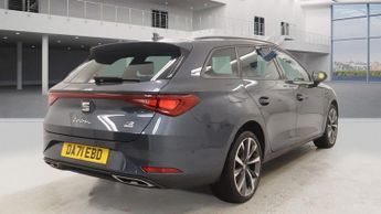 SEAT LEON 1.4 eHybrid 12.8kWh FR Sport Estate 5dr Petrol Plug-in Hybrid DS
