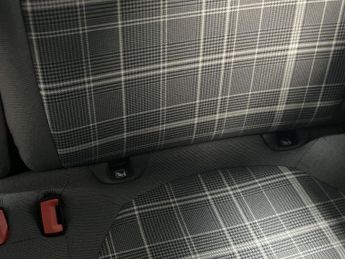 FIAT 500 1.0 MHEV Lounge Hatchback 3dr Petrol Manual Euro 6 (s/s) (70 bhp