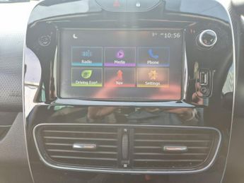 RENAULT CLIO 0.9 TCe Iconic Hatchback 5dr Petrol Manual Euro 6 (s/s) (75 ps)