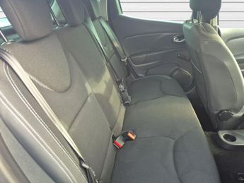 RENAULT CLIO 0.9 TCe Iconic Hatchback 5dr Petrol Manual Euro 6 (s/s) (75 ps)