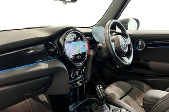 MINI Electric Hatch Cooper SE 32.6kWh Level 2 Hatchback 3dr Electric Auto (184 ps) R