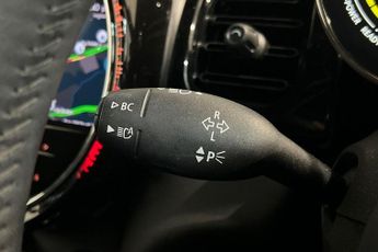 MINI Electric Hatch Cooper SE 32.6kWh Level 2 Hatchback 3dr Electric Auto (184 ps) R