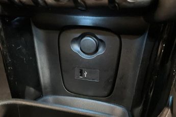 MINI Electric Hatch Cooper SE 32.6kWh Level 2 Hatchback 3dr Electric Auto (184 ps) R