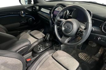 MINI Electric Hatch Cooper SE 32.6kWh Level 2 Hatchback 3dr Electric Auto (184 ps) R