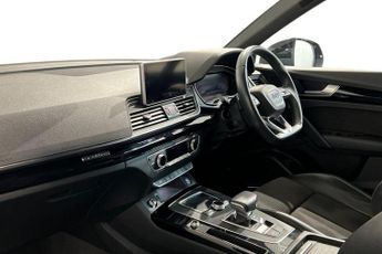 AUDI Q5 2.0 TFSIe 50 Black Edition SUV 5dr Petrol Plug-in Hybrid S Troni