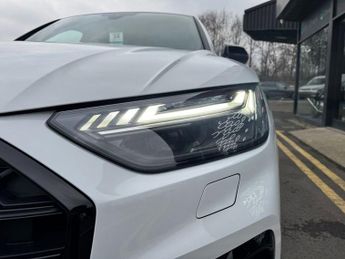 AUDI Q5 2.0 TDI 40 Edition 1 SUV 5dr Diesel S Tronic quattro Euro 6 (s/s