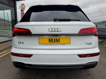 AUDI Q5 2.0 TDI 40 Edition 1 SUV 5dr Diesel S Tronic quattro Euro 6 (s/s
