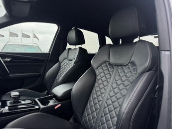 AUDI Q5 2.0 TDI 40 Edition 1 SUV 5dr Diesel S Tronic quattro Euro 6 (s/s