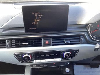 AUDI A4 AVANT 2.0 TDI ultra Sport Estate 5dr Diesel S Tronic Euro 6 (s/s) (190