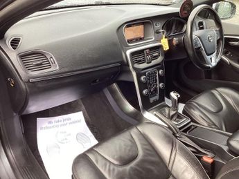 VOLVO V40 2.0 T2 R-Design Edition Hatchback 5dr Petrol Manual Euro 6 (s/s)