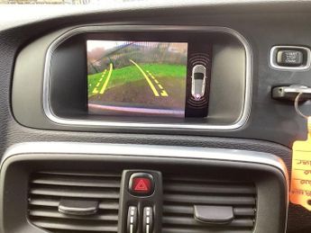 VOLVO V40 2.0 T2 R-Design Edition Hatchback 5dr Petrol Manual Euro 6 (s/s)