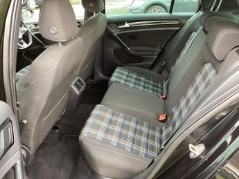 VOLKSWAGEN GOLF 1.4 TSI GTE Nav Hatchback 5dr Petrol Plug-in Hybrid DSG Euro 6 (