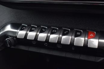 PEUGEOT 5008 1.5 BlueHDi Allure Premium SUV 5dr Diesel EAT Euro 6 (s/s) (130 