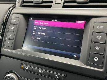 LAND ROVER DISCOVERY 2.0 SD4 S SUV 5dr Diesel Auto 4WD Euro 6 (s/s) (240 ps)