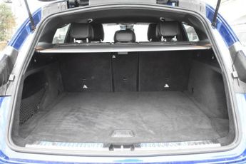 MERCEDES-BENZ EQC EQC 400 80kWh AMG Line SUV 5dr Electric Auto 4MATIC | BATTERY HE