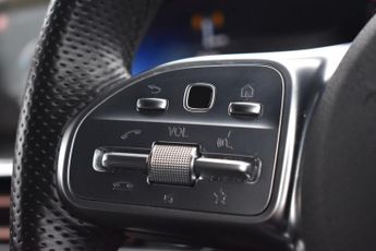 MERCEDES-BENZ EQC EQC 400 80kWh AMG Line SUV 5dr Electric Auto 4MATIC (408 ps)