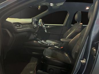 FORD KUGA 2.5 Duratec 14.4kWh ST-Line X Edition SUV 5dr Petrol Plug-in Hyb