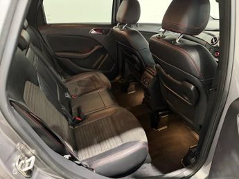 MERCEDES-BENZ B-CLASS 1.5 B180d AMG Line (Premium) MPV 5dr Diesel 7G-DCT Euro 6 (s/s) 