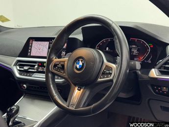 BMW 3 SERIES 2.0 320i M Sport Saloon 4dr Petrol Auto Euro 6 (s/s) (184 ps)