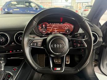 AUDI TT 2.0 TFSI S line Coupe 3dr Petrol S Tronic quattro Euro 6 (s/s) (