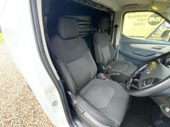 MAXUS EDELIVER 3 35kWh Panel Van 5dr Electric Auto FWD L1 (122 ps)