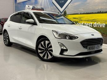Ford Focus 1.0T EcoBoost Zetec Hatchback 5 Door Petrol Manual White Euro 6 