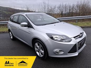 Ford Focus 1.6 Zetec Estate 5dr Petrol Powershift Euro 5 (125 ps)