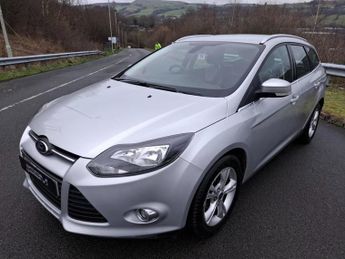 FORD FOCUS 1.6 Zetec Estate 5dr Petrol Powershift Euro 5 (125 ps)