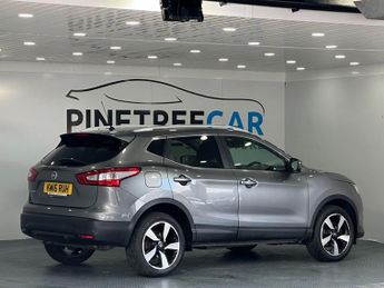 NISSAN QASHQAI 1.6 dCi N-Connecta SUV 5dr Diesel XTRON 2WD Euro 6 (s/s) (130 ps