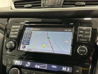 NISSAN QASHQAI 1.6 dCi N-Connecta SUV 5dr Diesel XTRON 2WD Euro 6 (s/s) (130 ps